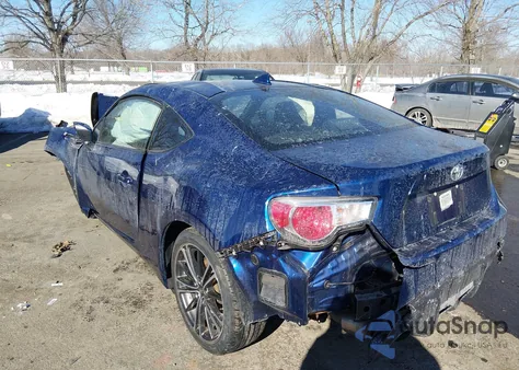 2015 Scion Fr-S z USA, uszkodzony, nr VIN JF1ZNAA11F9710220